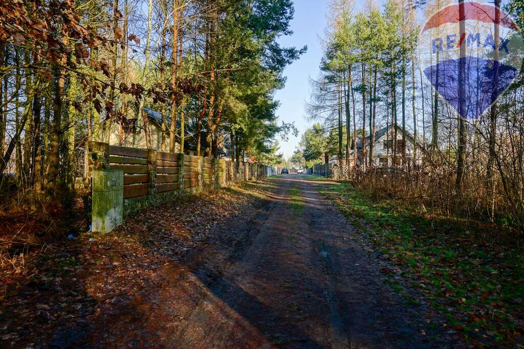 Działka Sprzedaż Waleriany 7